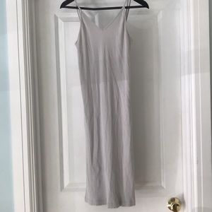 1 Day Left to Ship! 
💗 Ribbed Midi Dress